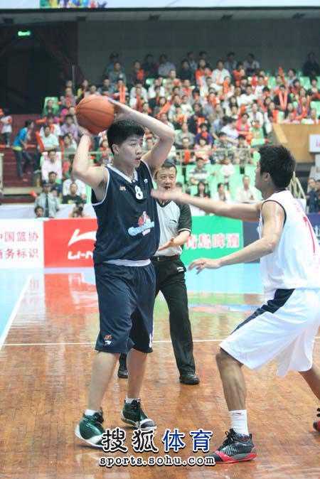 在引入明星 在引入明星