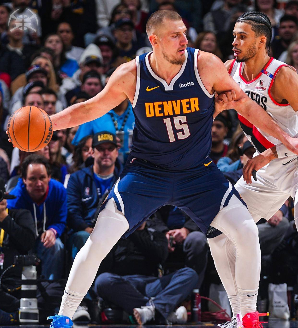 呈现平滑曲 呈现平滑曲