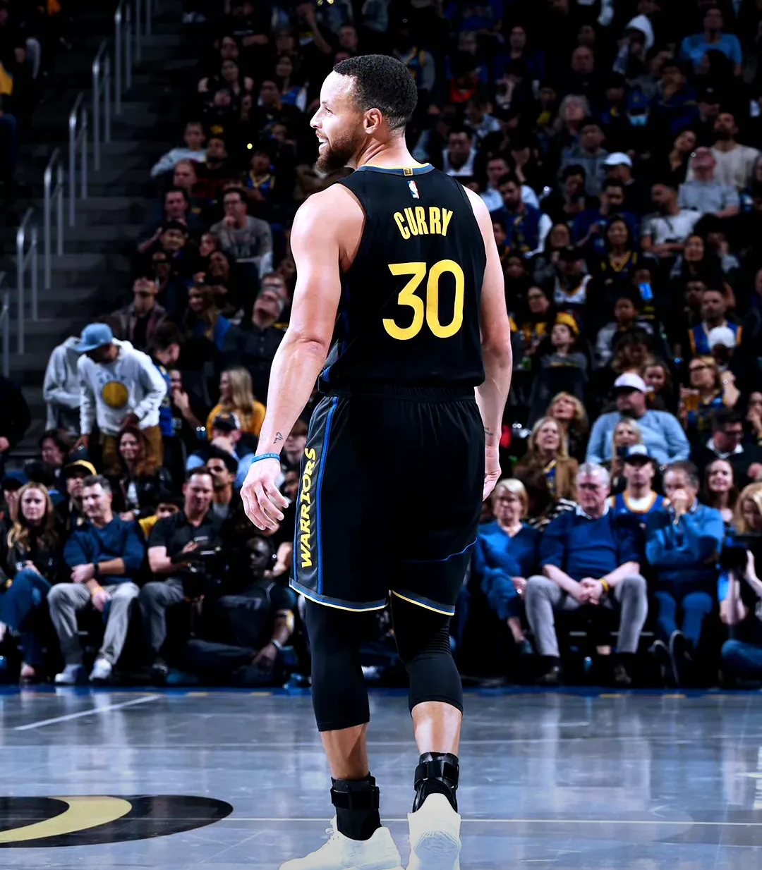 经纪公司与 经纪公司与